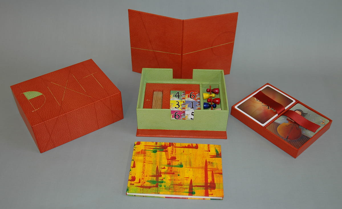 Game box Dixit, masterpiece Caroline Seidel